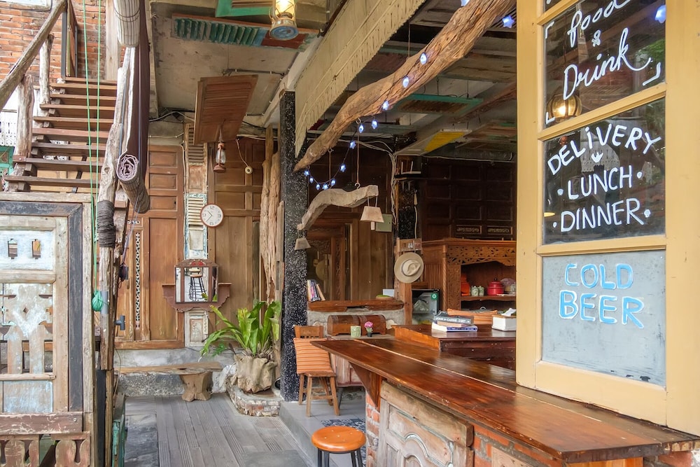 Twospaces Living At Bunga Desa 8/50