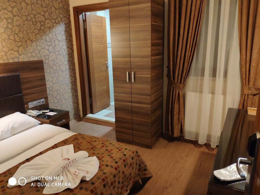 Hotel Bazaar 16/47