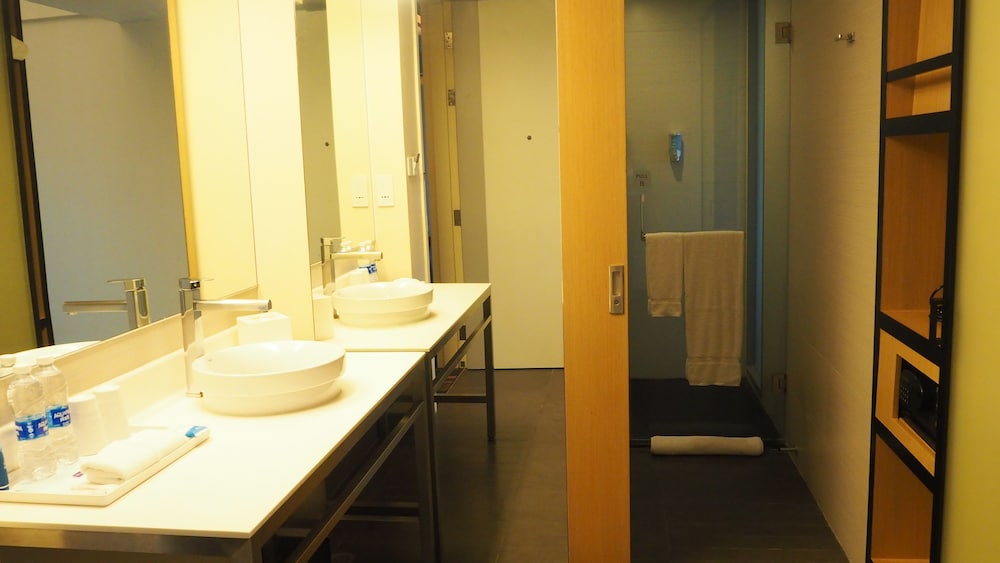 Aloft Nanhai Foshan 24/51