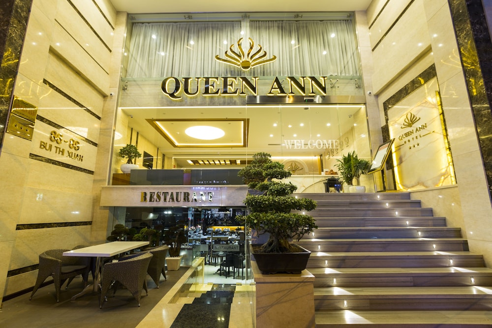 QUEEN ANN HOTEL 1/74