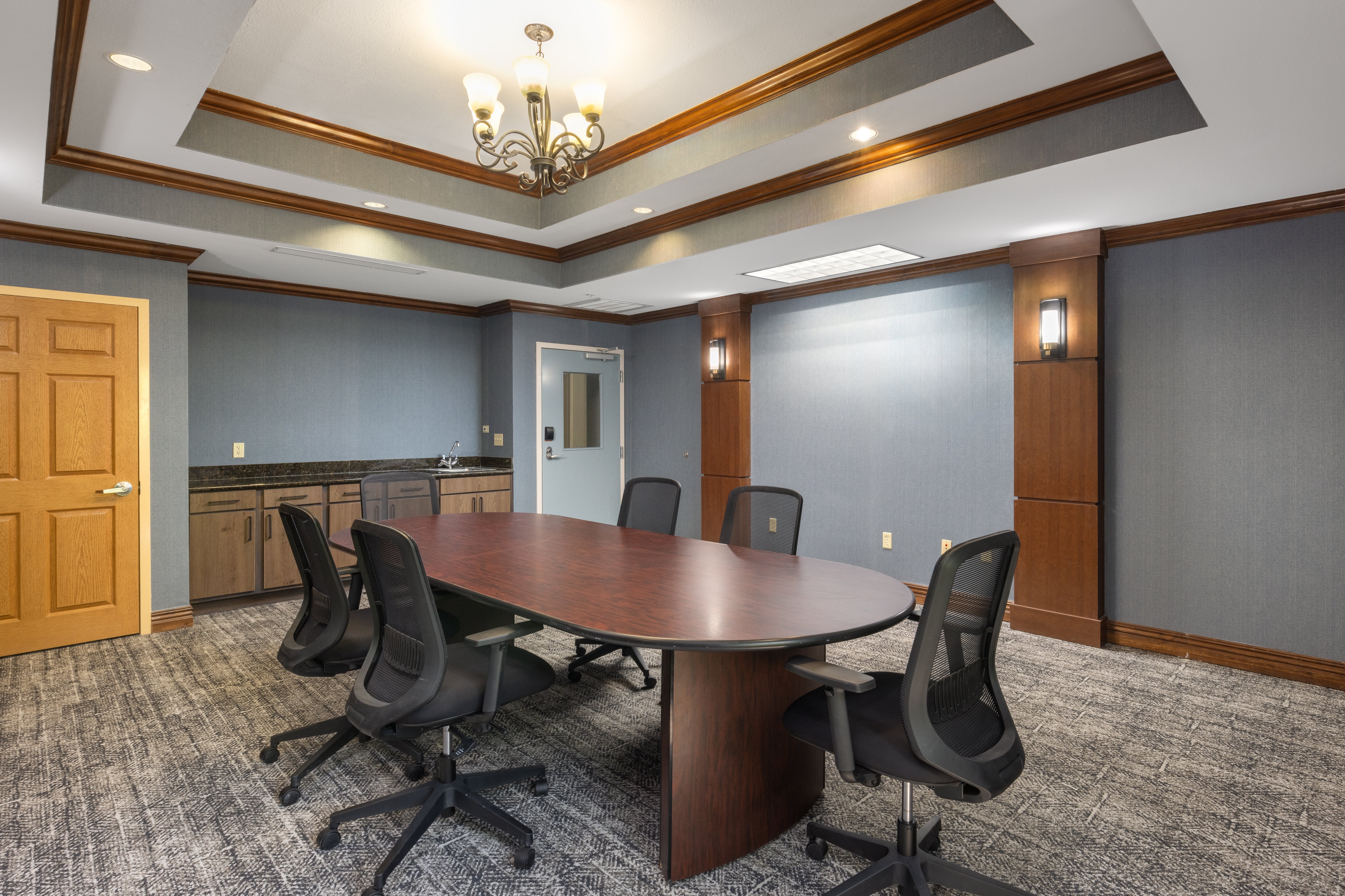 Staybridge Suites Rogers Bentonville 43/49