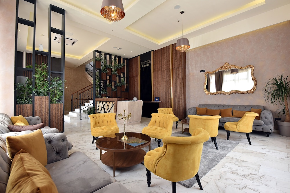 Lazaro Hotel Podgorica 36/45
