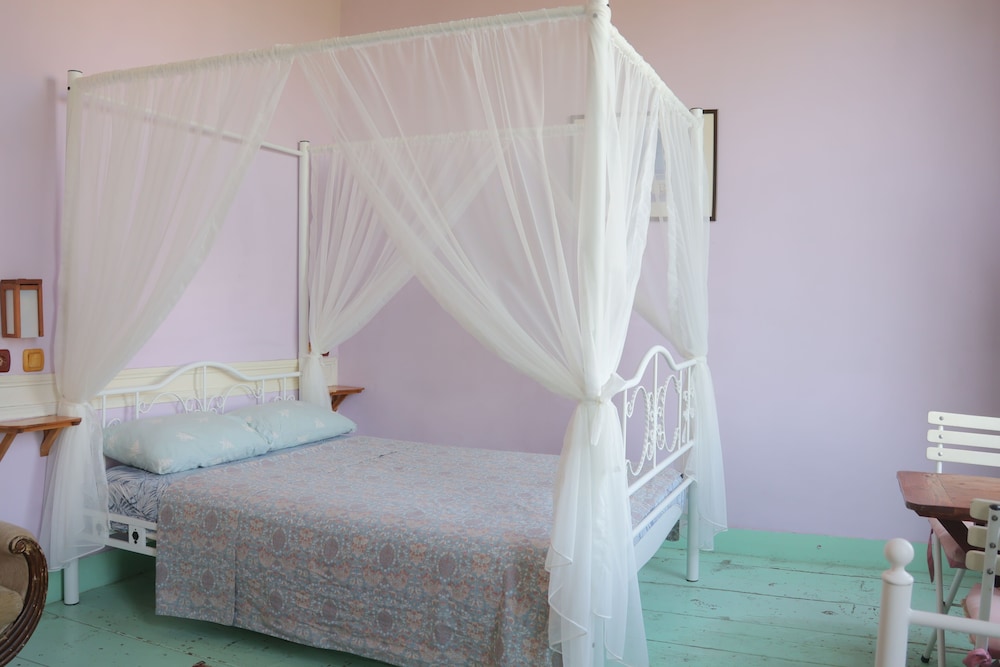 Lotus Garden Hostel 13/35