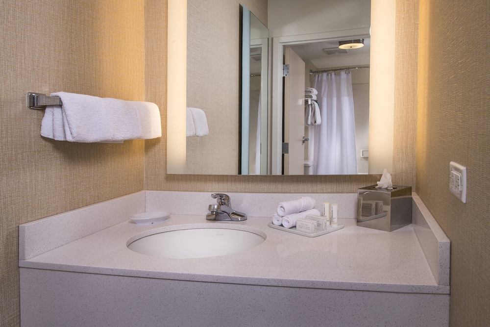 Room at SpringHill Suites Gaithersburg, GAITHERSBURG - MD