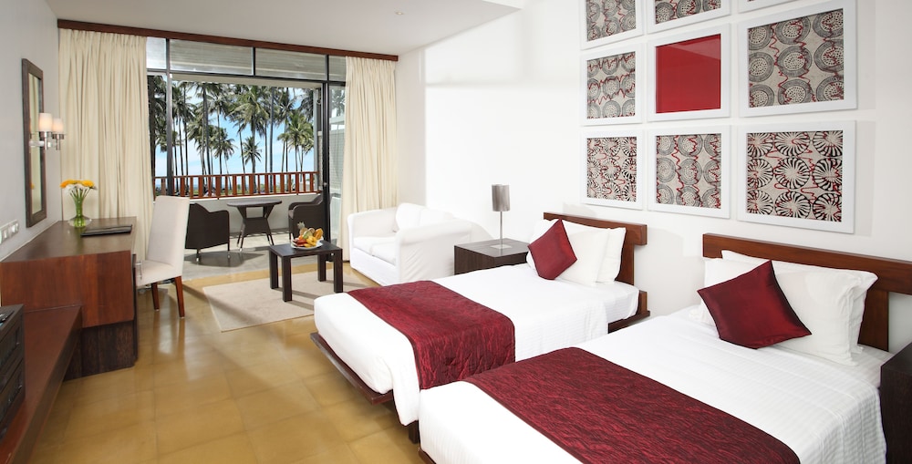 The Blue Water Hotel and Spa 8/50