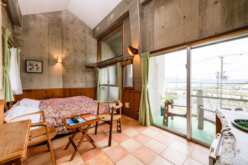 Buzz Resort (ex. Designers Resort Nakadoma Inn) 25/67