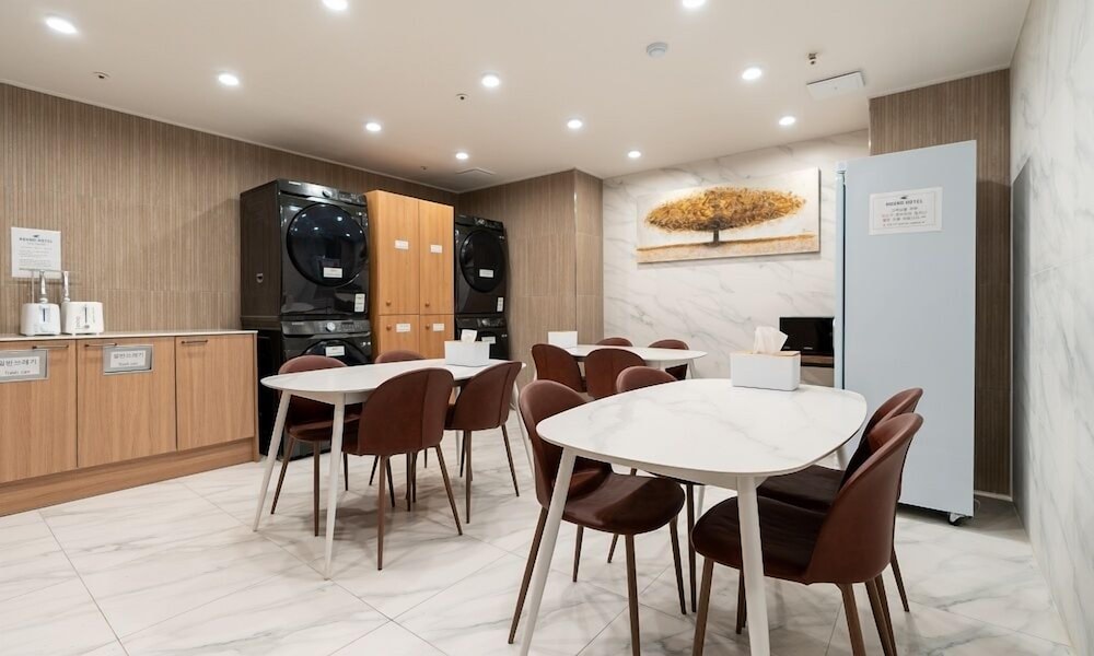 Jecheon Hound Hotel 35/50