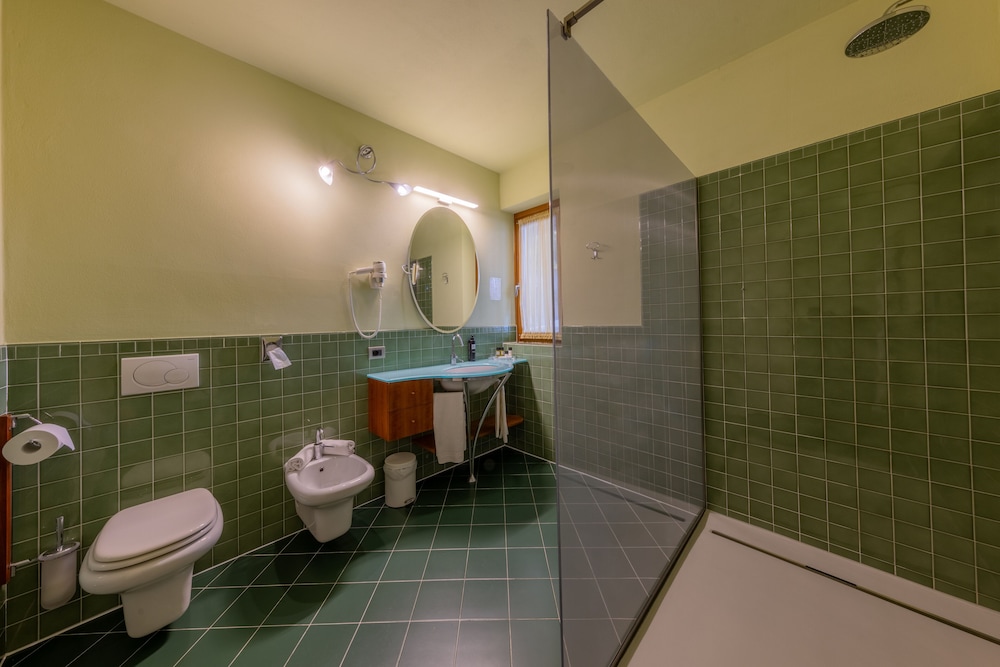 Hotel La Darsena 45/50