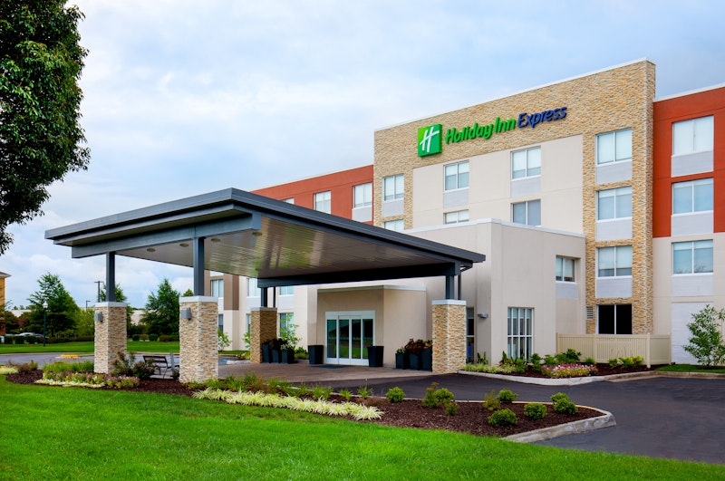 Holiday Inn Express Chesapeake Norfolk 2/17