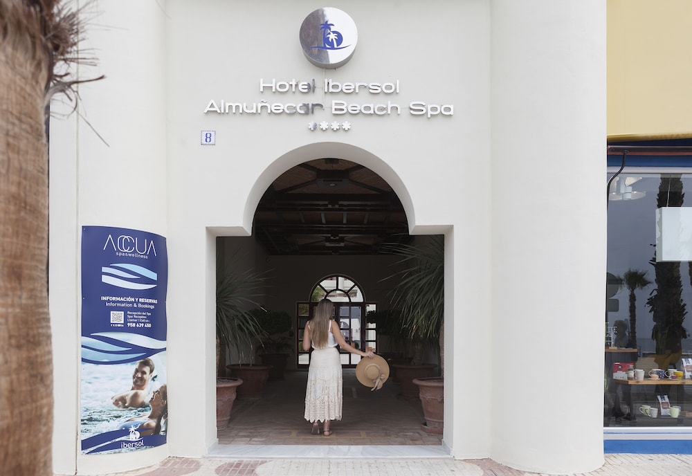 Hotel Ibersol Almunecar Beach and Spa 35/67