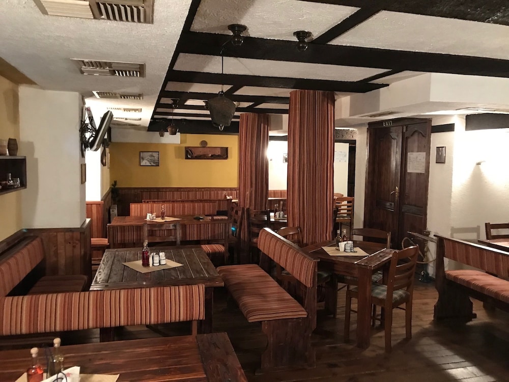 Friends Hotel Bansko 12/19