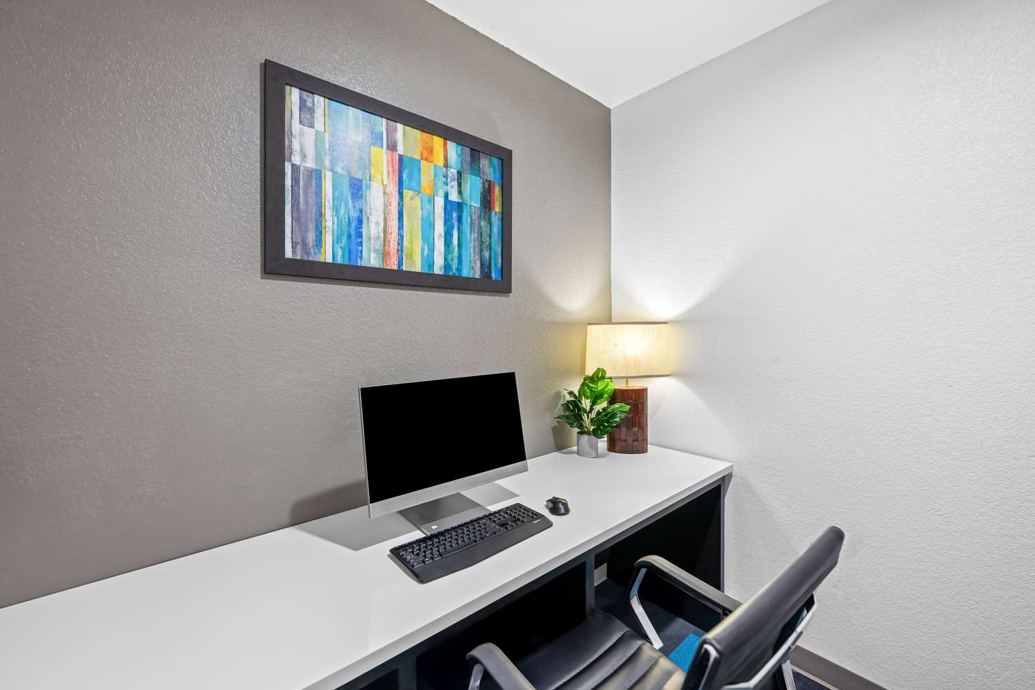 Best Western Palace Inn and Suites 11/12