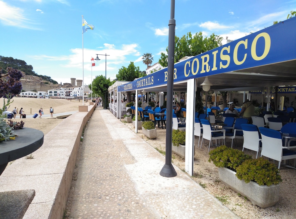 Hotel Corisco 27/50