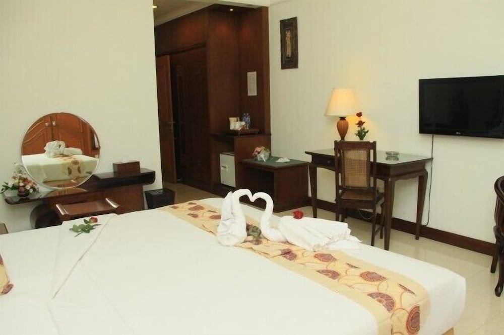 Hotel Filadelfia 6/15