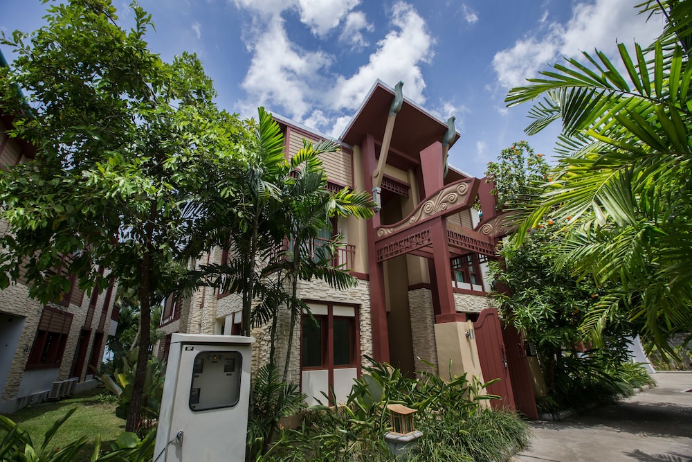 Amatapura Beach Villa 14 3/53