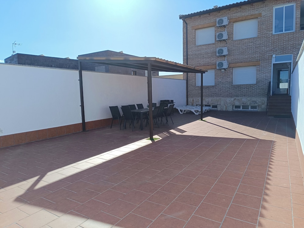 CALLEJON DEL POZO 25/50