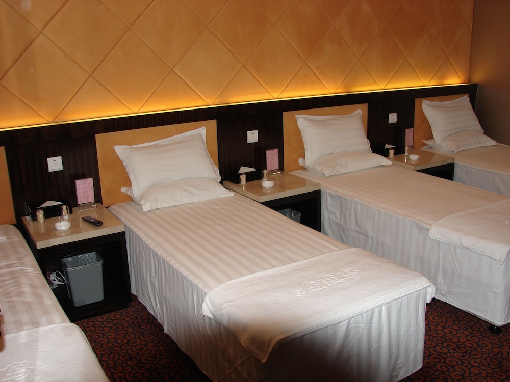 Parkplaza Changzhou 24/73