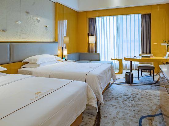 Executive, Twin Beds