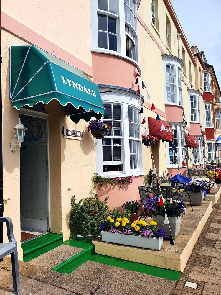 Lyndale Guest House 39/50