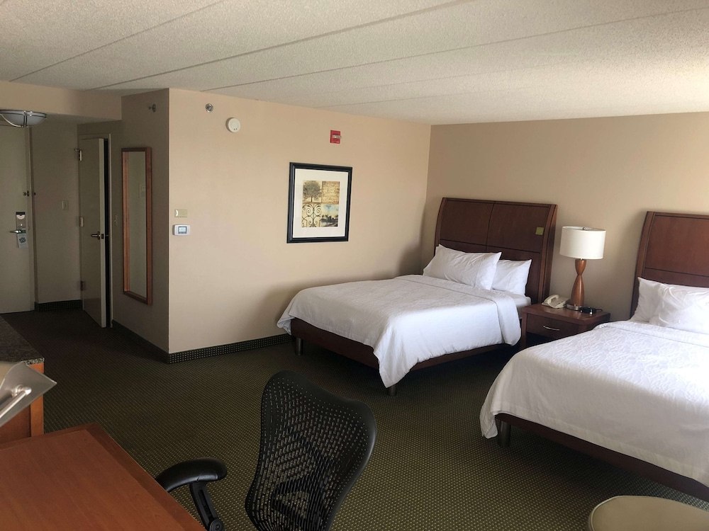 Hilton Garden Inn Addison, IL 8/43