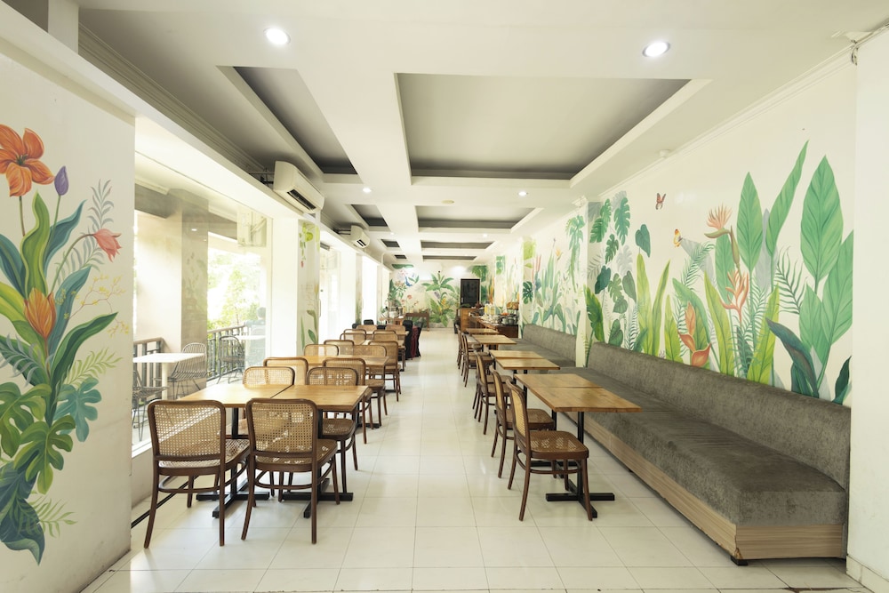 Front One Resort Yogyakarta 33/46