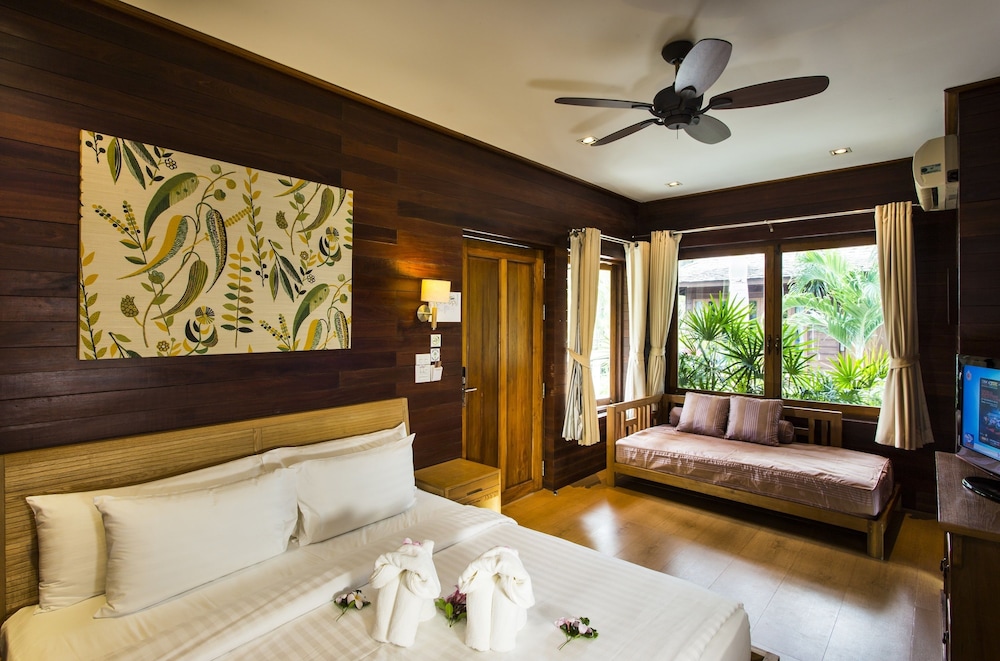 Gajapuri Resort Spa 54/76