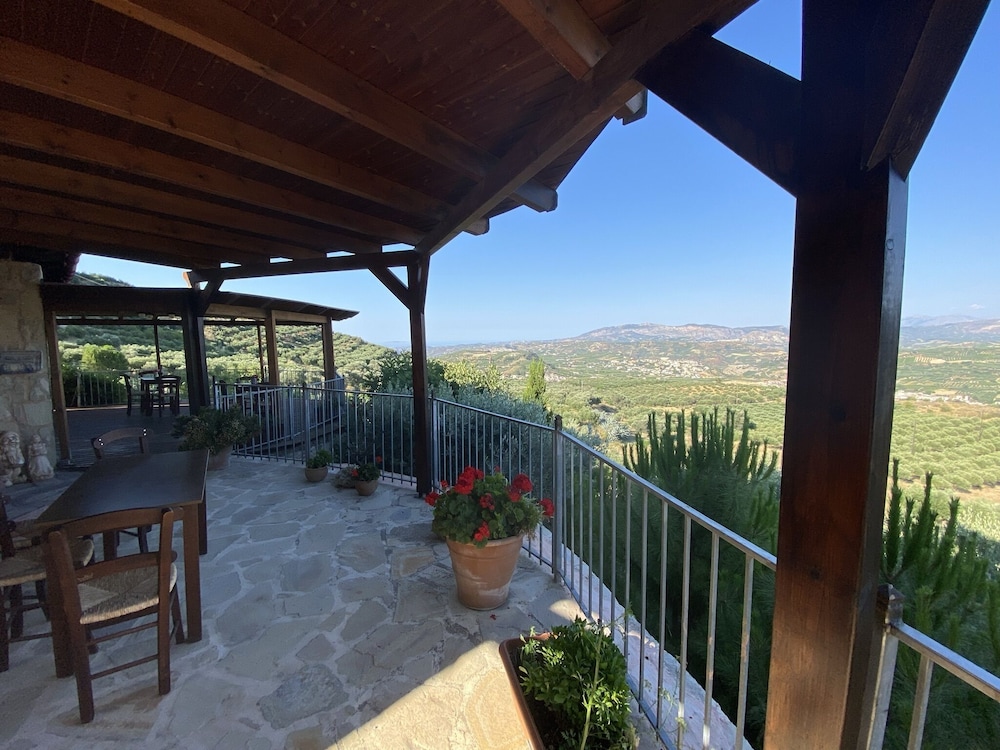 Villa Daskalogianni 17/37