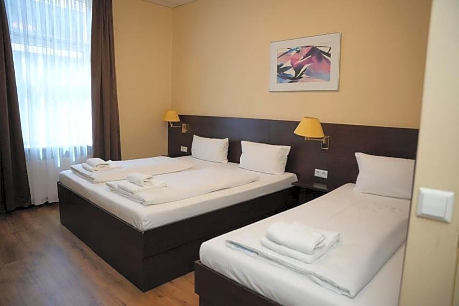Hotel CityRing 8/17