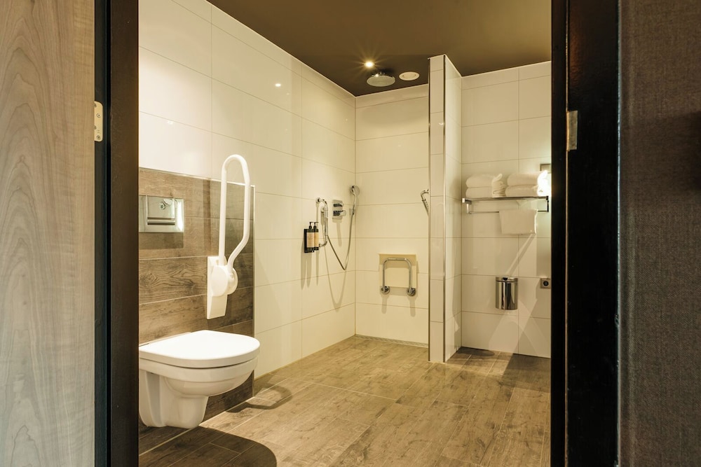 Van der Valk Hotel Apeldoorn De Cantharel 46/48