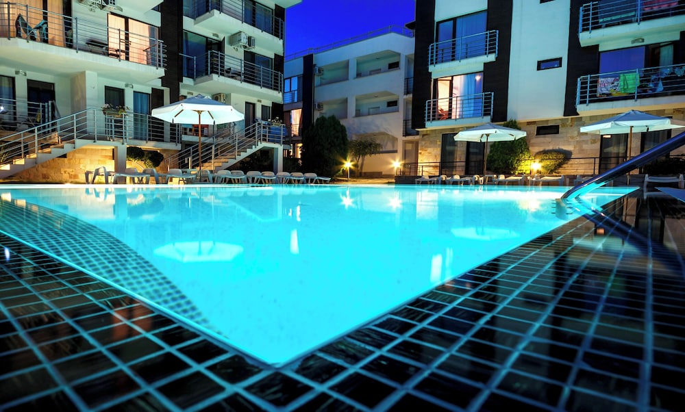 New Line Village Apartments 26/50