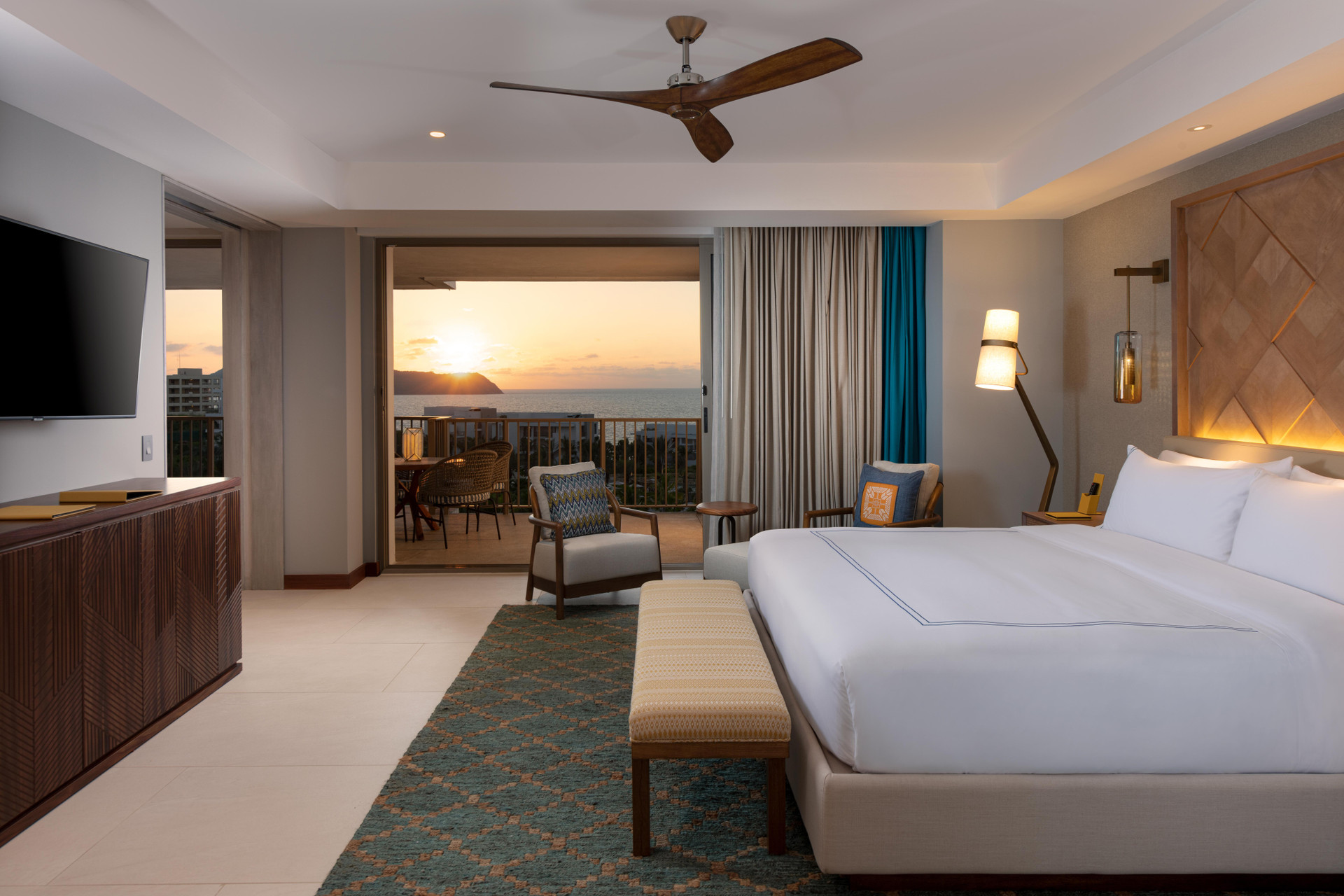 Superior, Suite, Sea View