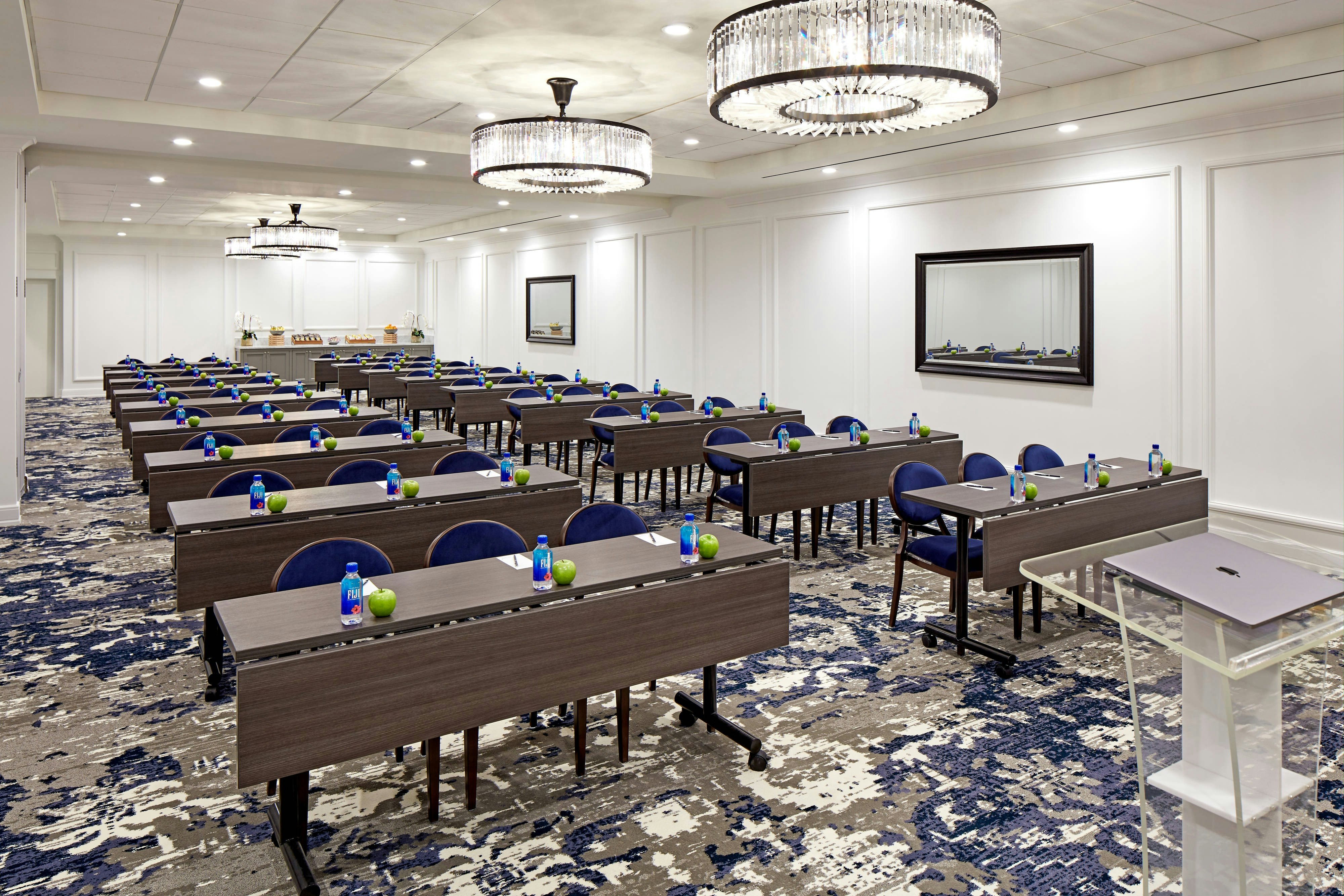 Vespera Resort on Pismo Beach, Autograph Collection 10/19