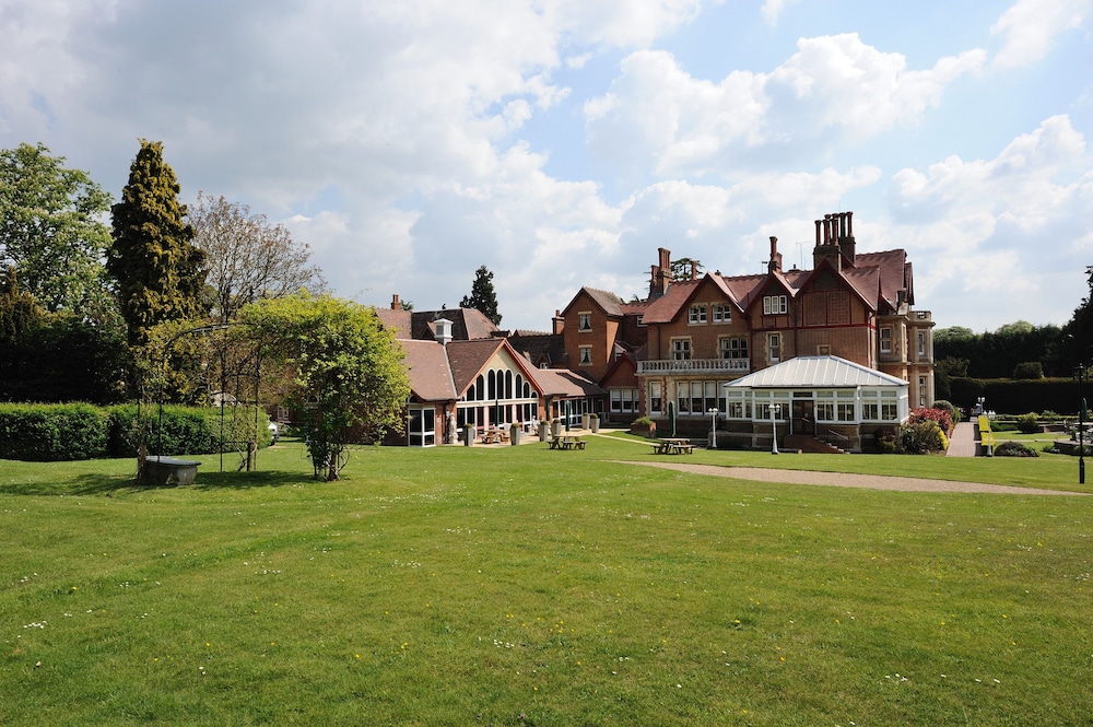 Pendley Manor 43/50