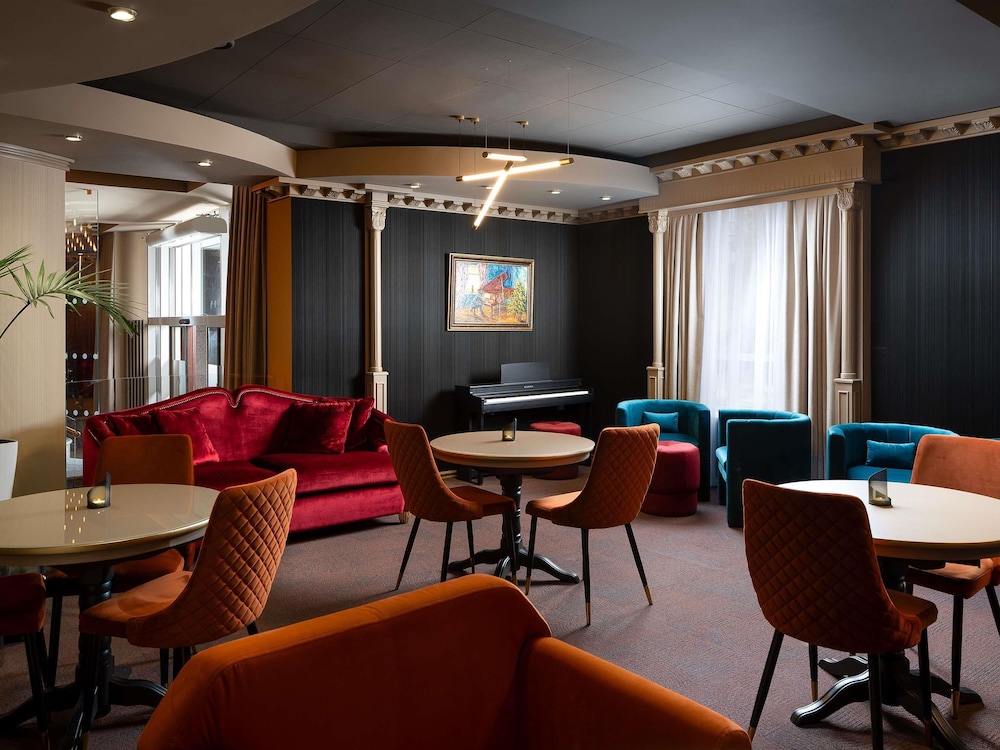 Mercure Chisinau Center Jazz Hotel 54/58