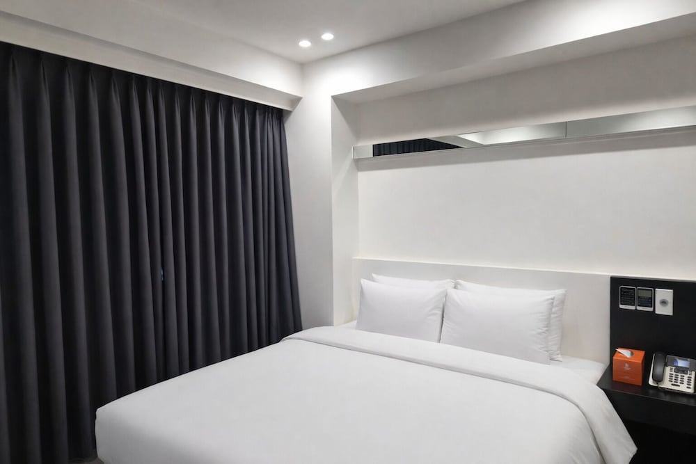 Hotel 109 27/73