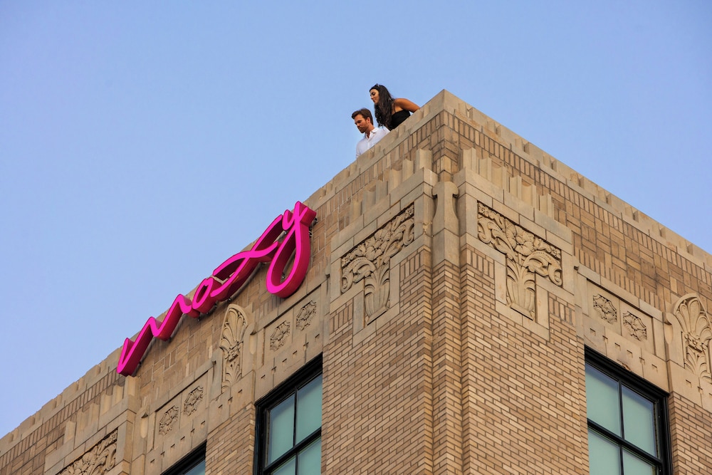 Moxy Springfield Downtown 5/55