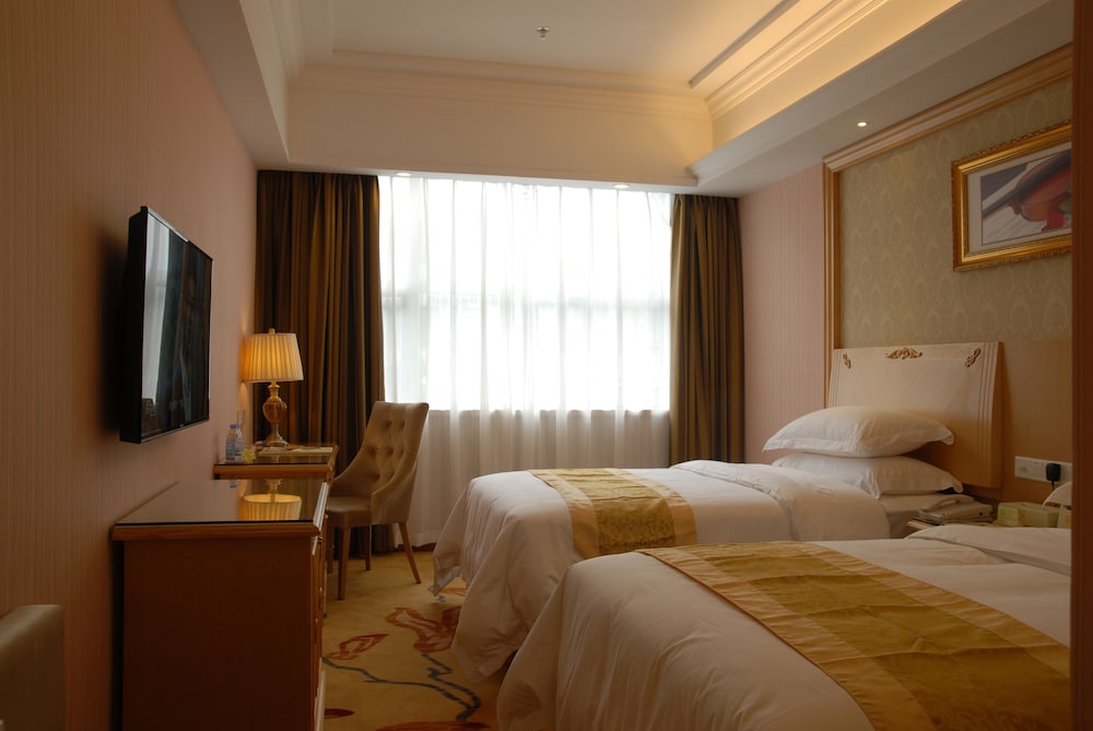 Vienna 3 Best Hotel (Guangzhou Convention & Exhibition Center Chigang Road) 20/55