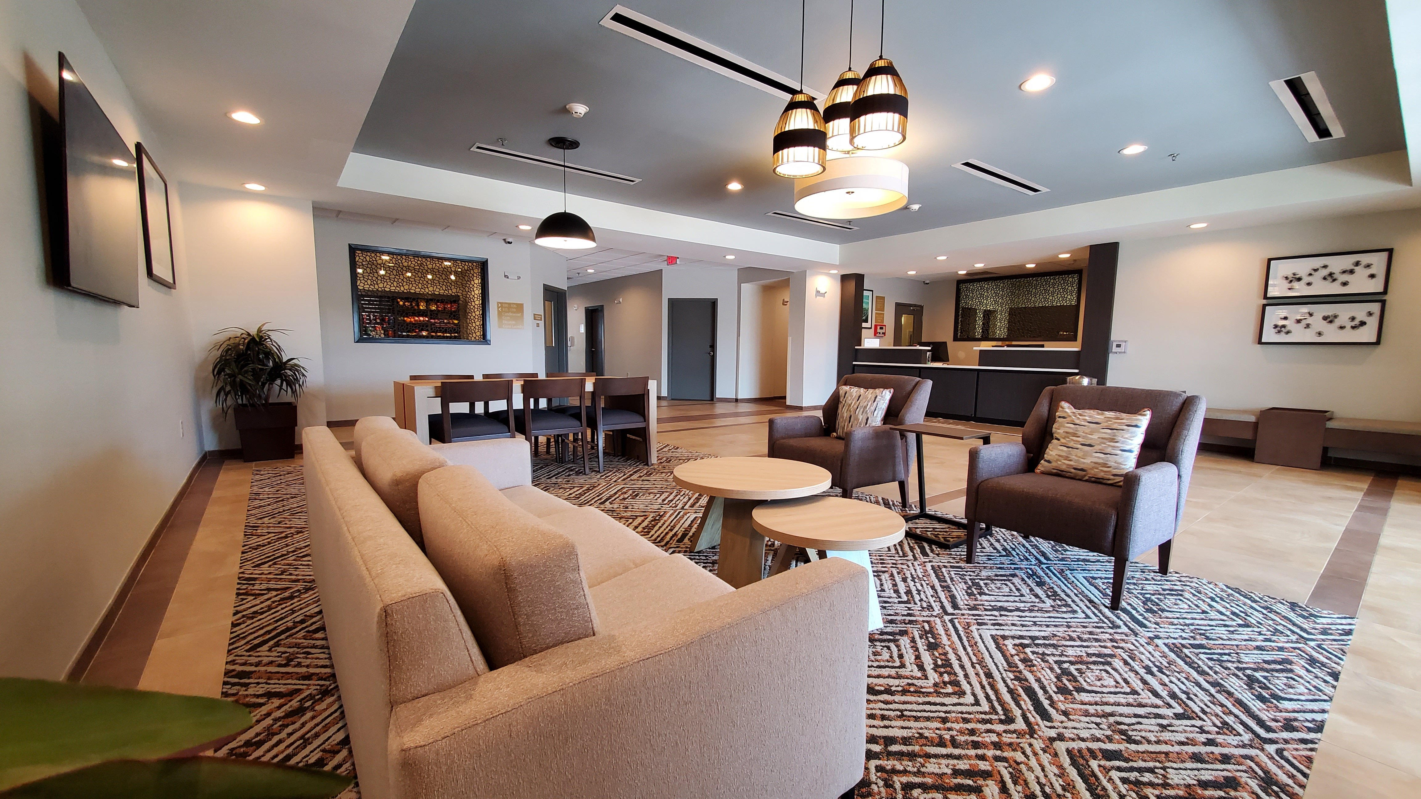 CANDLEWOOD SUITES LAKE CHARLES SOUTH 15/18