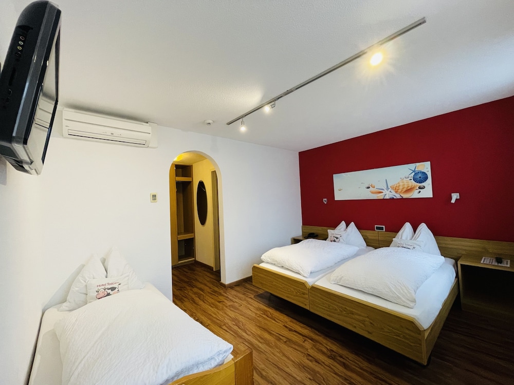 Hotel Toscana 13/55