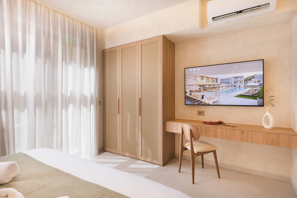 Alianthos Estate Resort 69/79