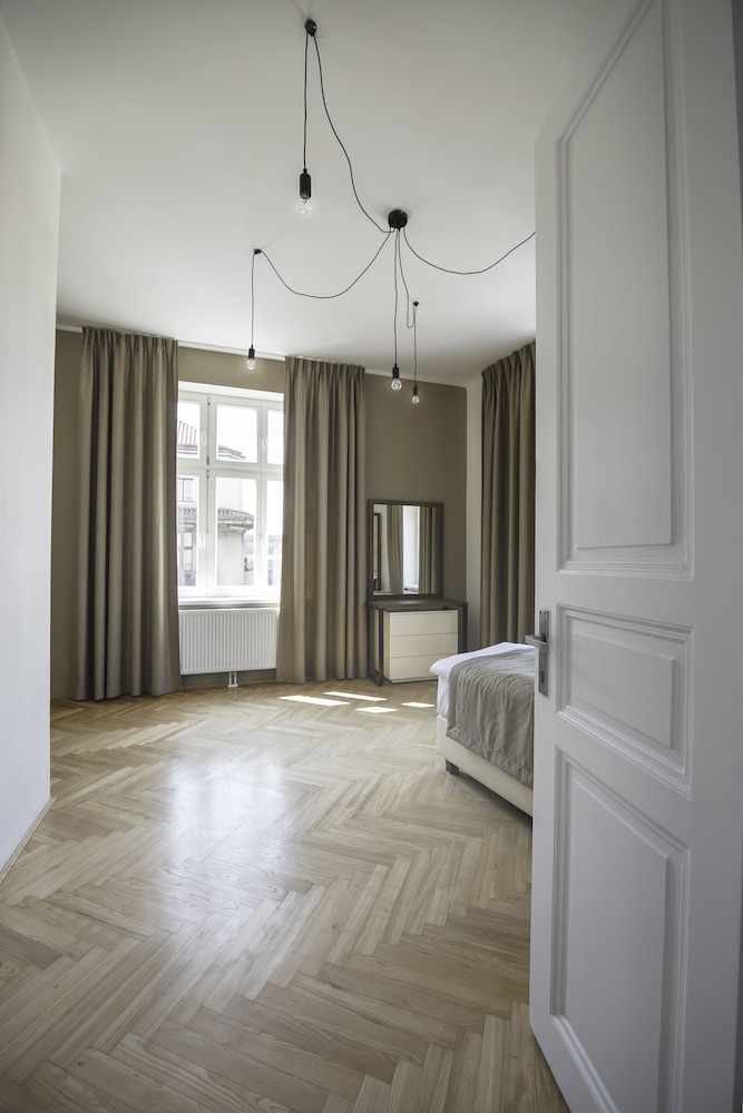Letna Garden Suites 40/66