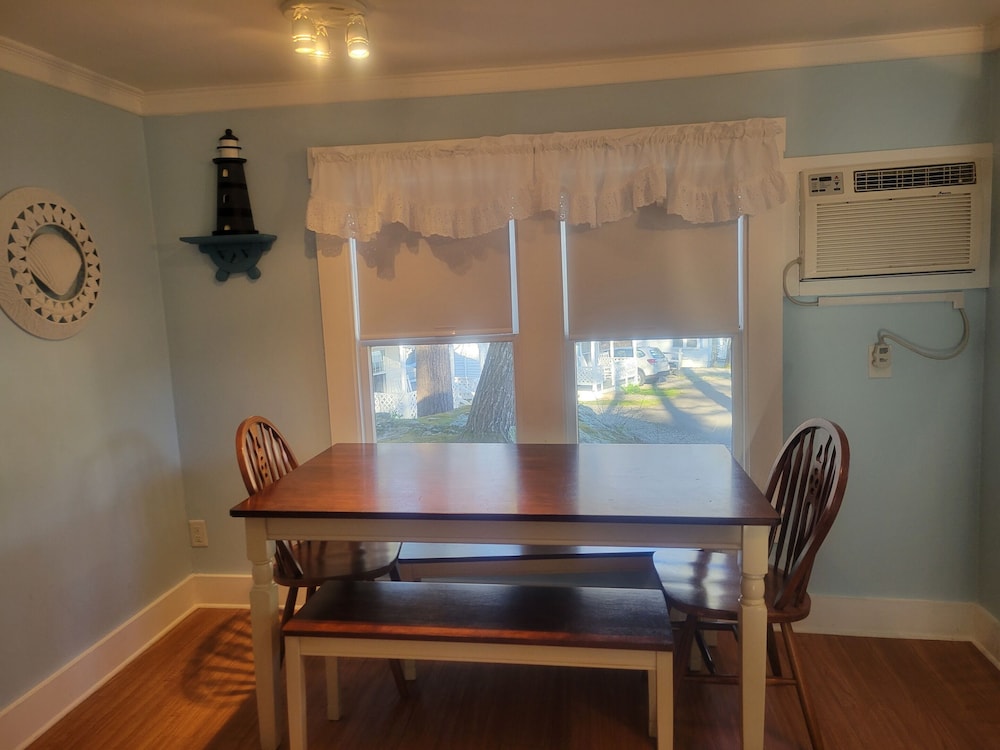 2 River Road Inn & Cottages 28/50