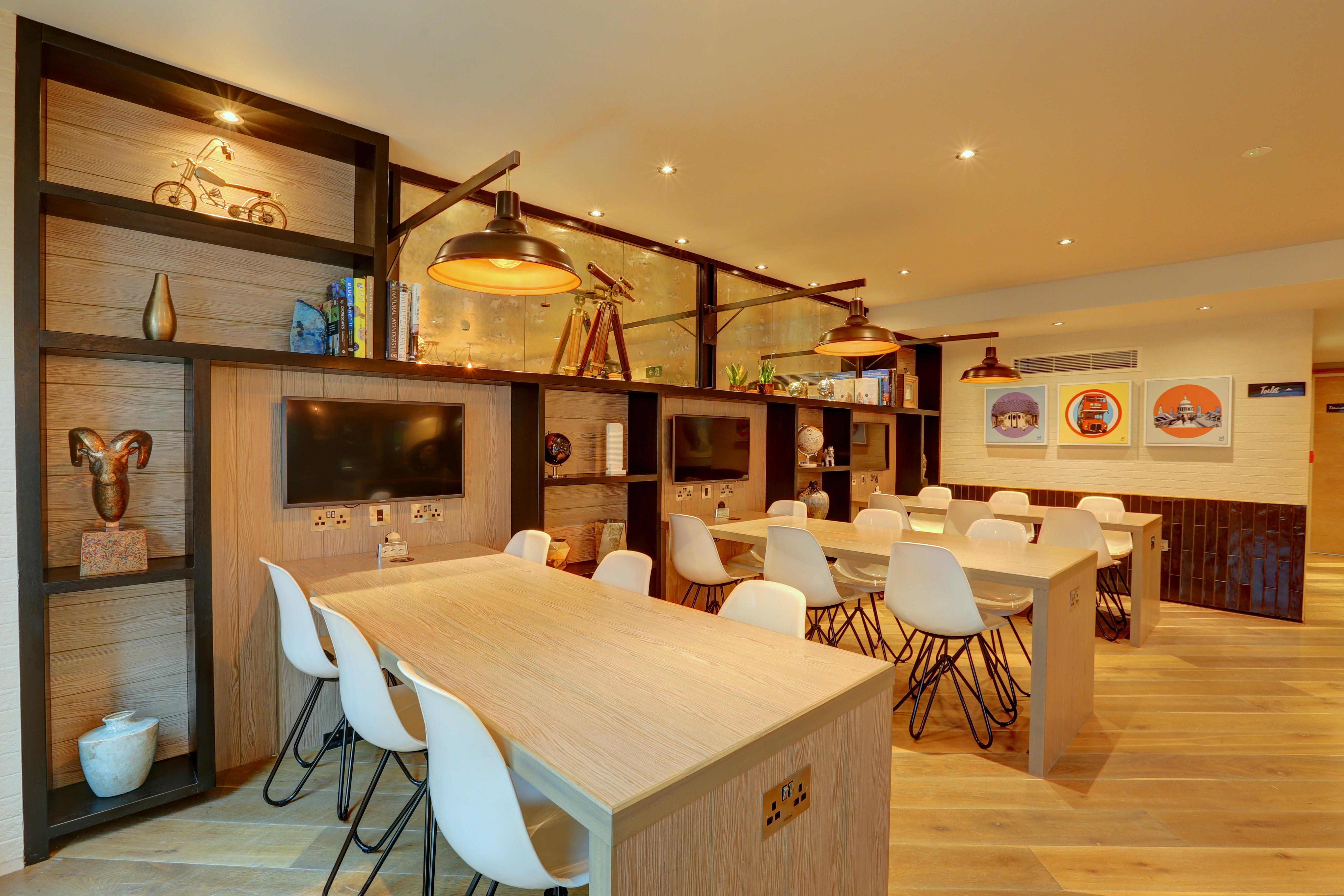 Hub By Premier Inn London Goodge Street Hotel 28/31