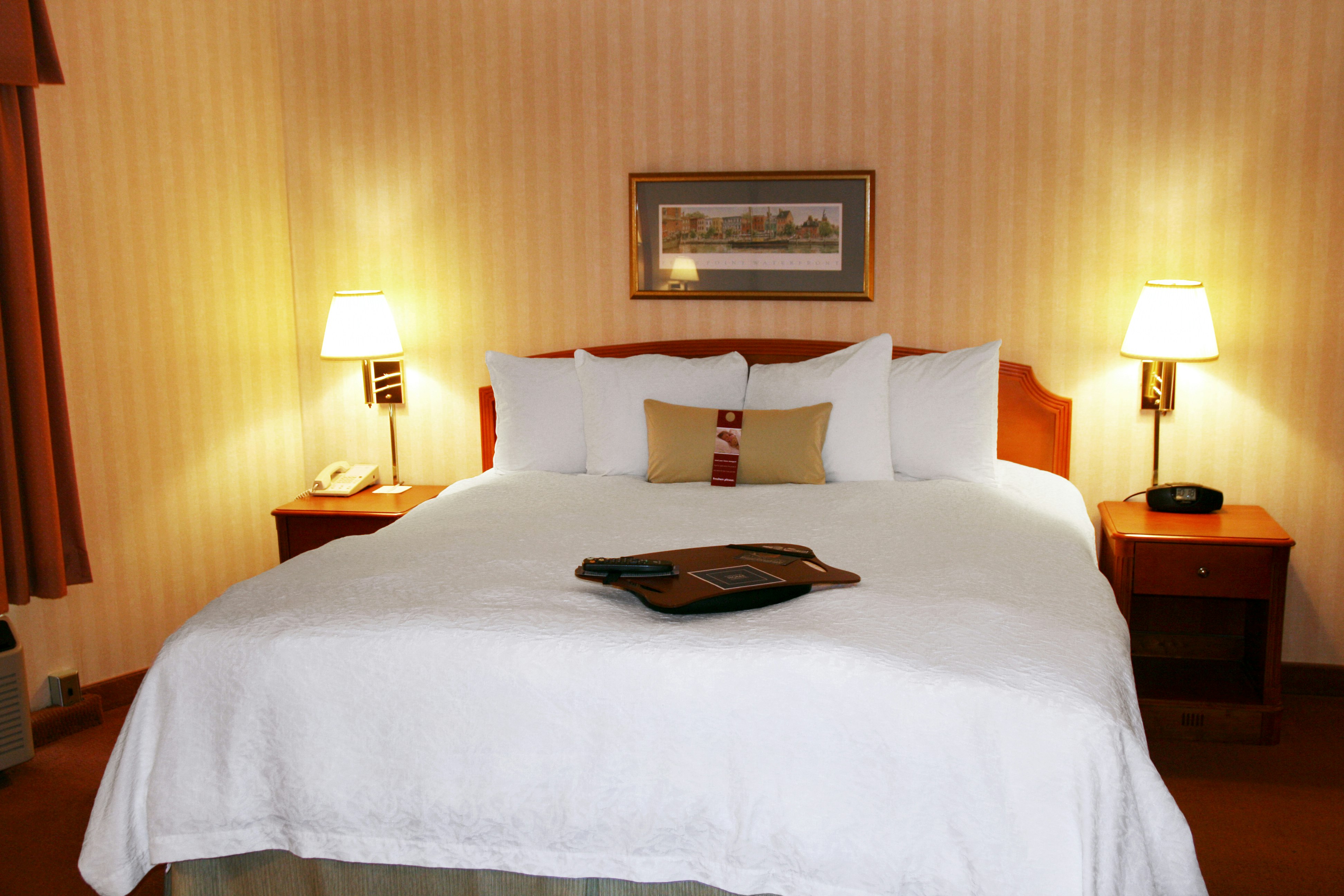 1 BEDROOM, SUITE, KING BED