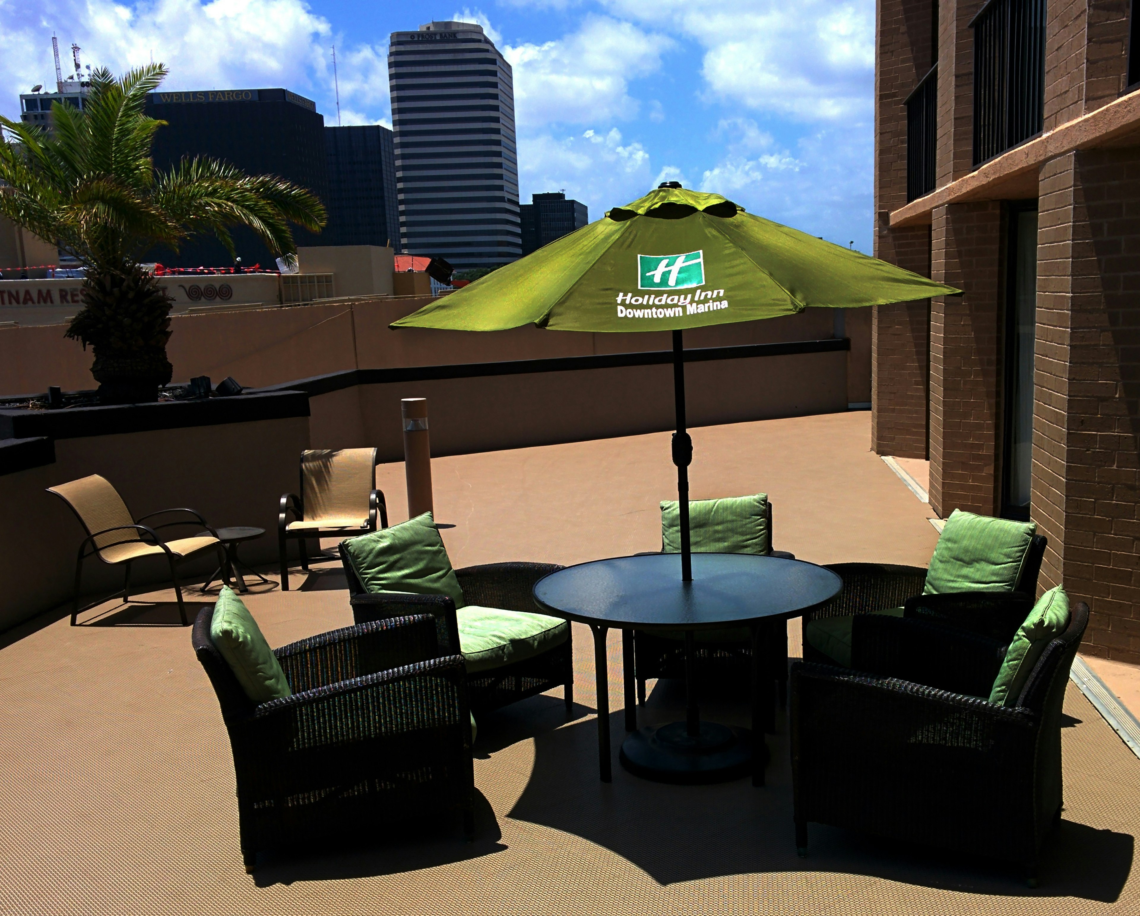 Holiday Inn Corpus Christi Downtown Marina 32/57