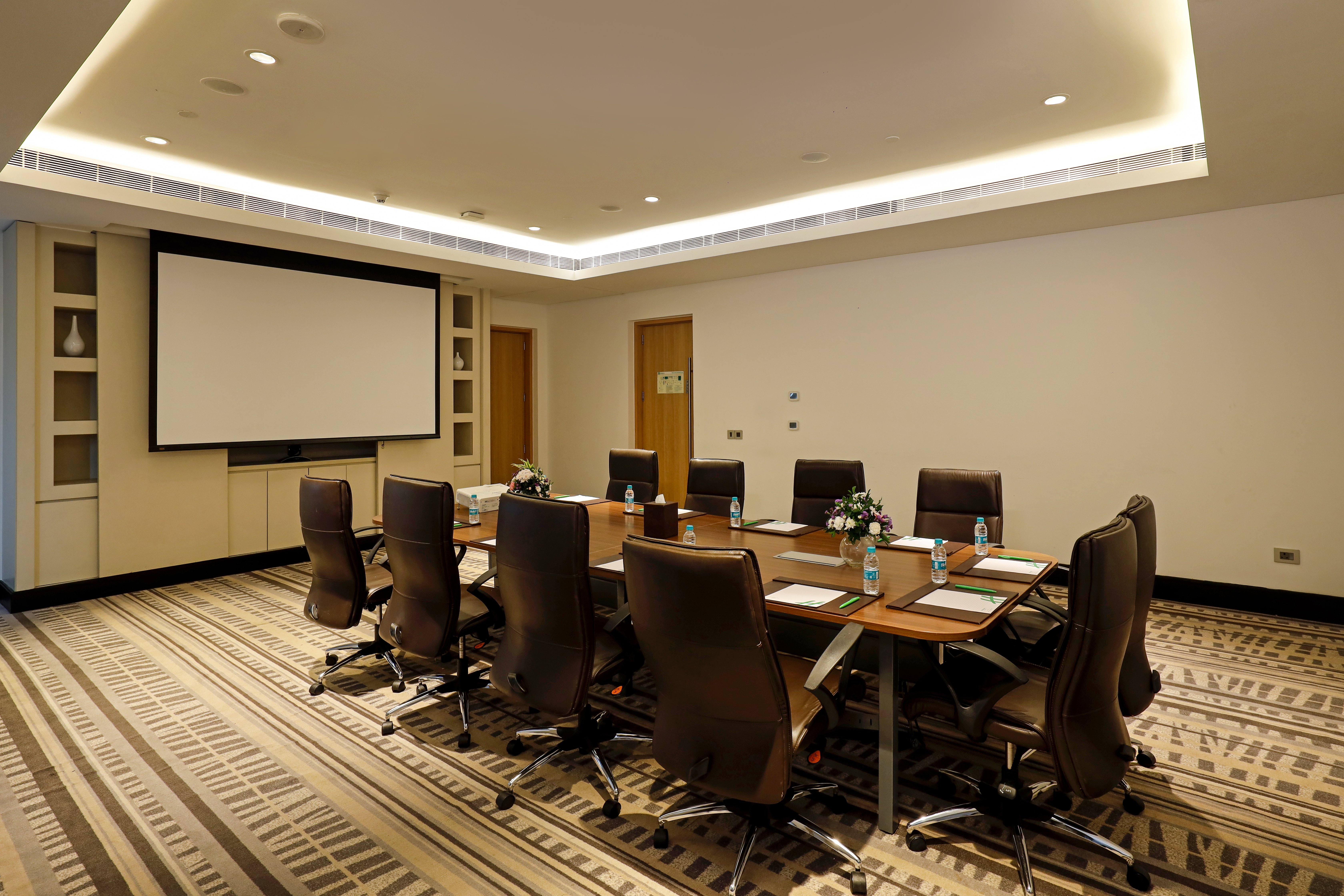 HOLIDAY INN CHENNAI OMR IT EXPRESSWAY 62/76