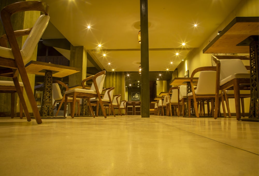 Sea Horse Hotel & Spa 26/35