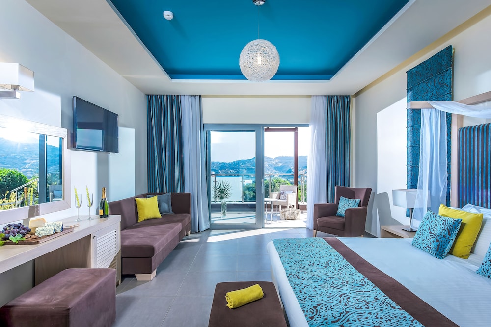 Blue Bay Resort Hotel 14/35
