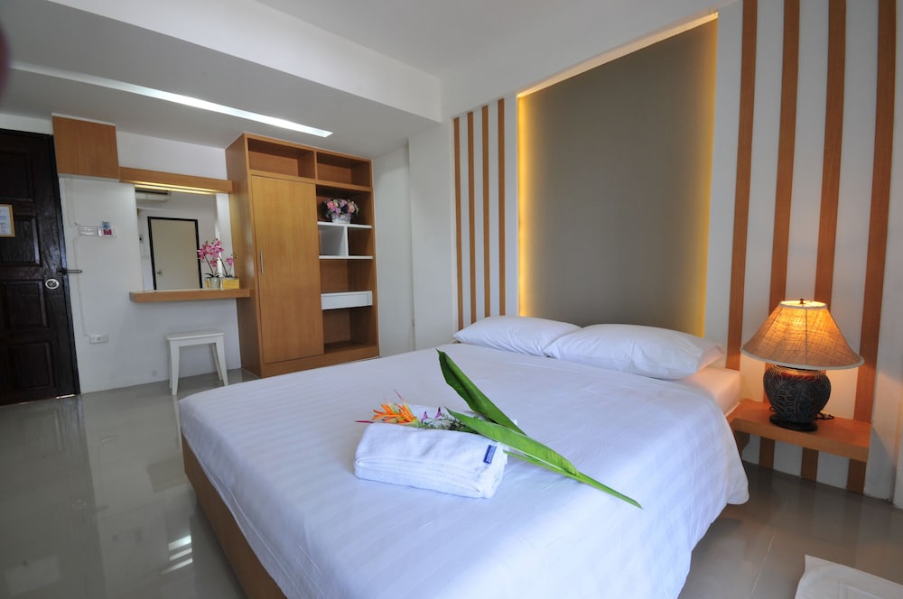 Beerapan Hotel 25/49