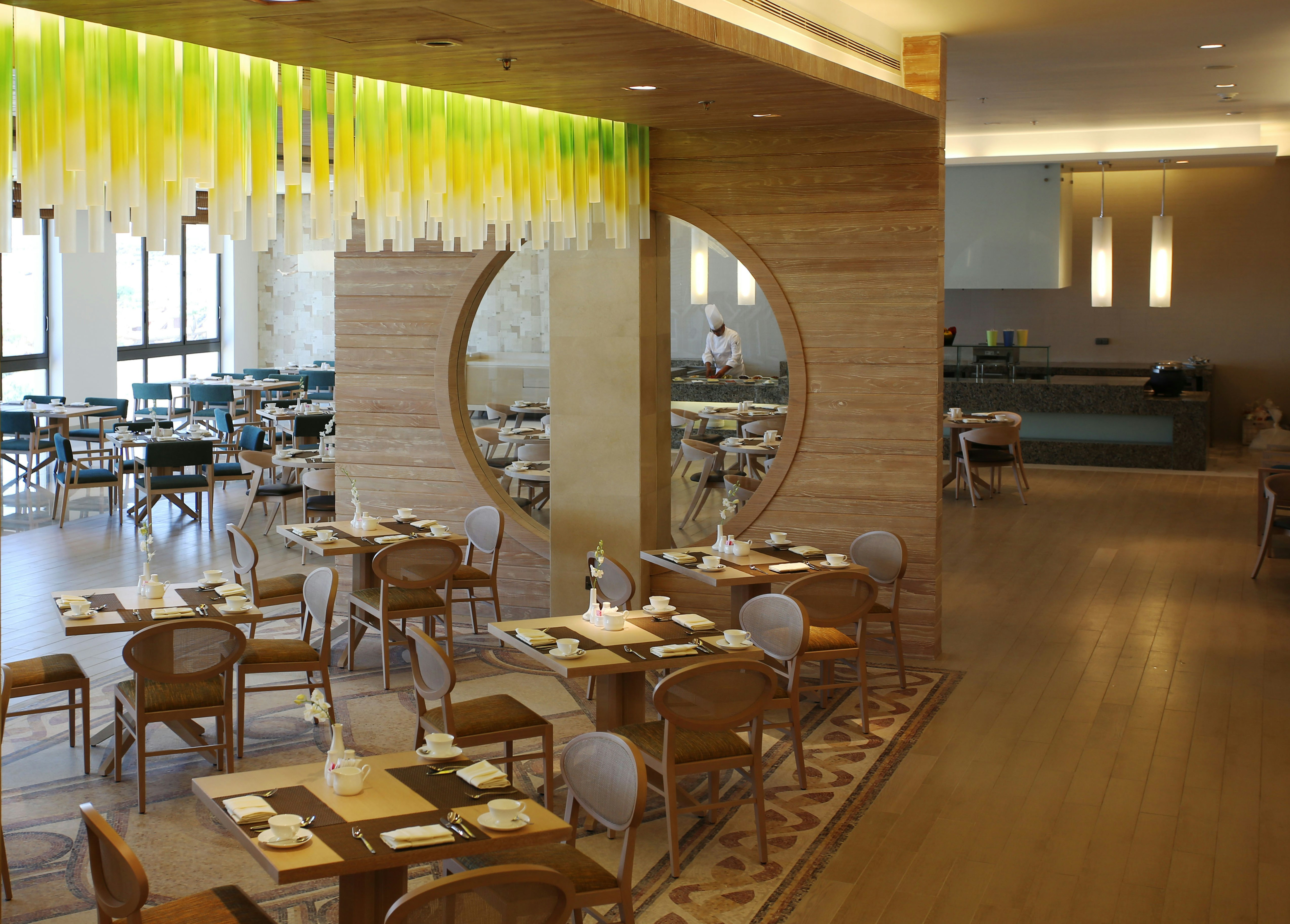 Hilton Dead Sea Resort and Spa 28/50